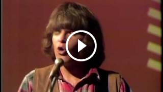 Creedence Clearwater Revival - Bad Moon Rising (Live The Johnny Cash TV Show 1969).avi