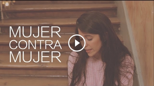 Mujer contra mujer