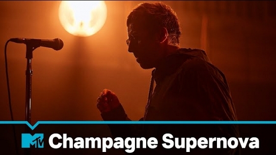 Champagne Supernova (Live from Down By The River Thames)