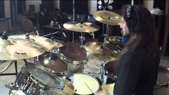 Mike Portnoy Drum Solo (Live)
