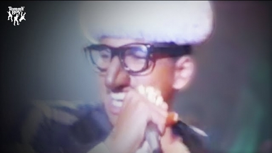 Digital Underground - The Humpty Dance (Official Music Video)