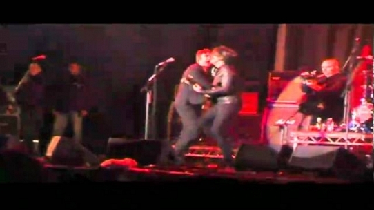 THE LIBERTINES (I Get Along) Live @ Leeds 2010