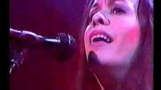 Alanis Morissette - Are You Still Mad (Live)