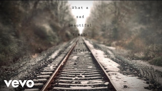 Sad Beautiful Tragic (Taylor's Version)