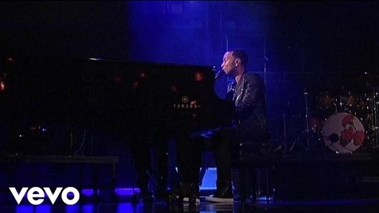 John Legend - All Of Me (Live on Letterman)