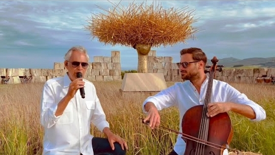 Andrea Bocelli and HAUSER - Con Te Partirò